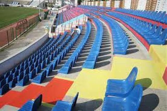 Botoşănenii invitaţi cu două ore mai devreme pe stadion la meciul cu georgienii 
