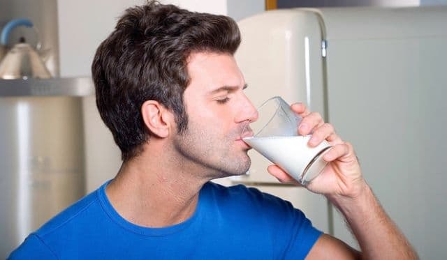 O nouă descoperire: produsele lactate protejează creierul. Care este doza zilnică pe care ar trebui să o consumi