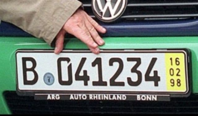 Anunţ important pentru românii care aduc maşini din Germania. Ce trebuie să solicite autorităţilor