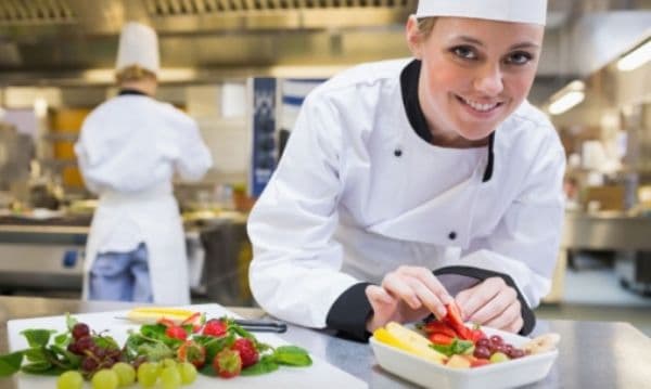 Peste 50 de locuri de muncă în domeniul hotelier - gastronomic în Germania. Vezi detalii!