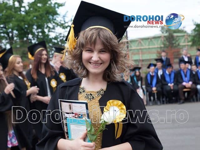 BAC 2015: Absolvent de nota 10! Laura Vasilachi: „Succes fără meditații, fără eforturi supraomenești”