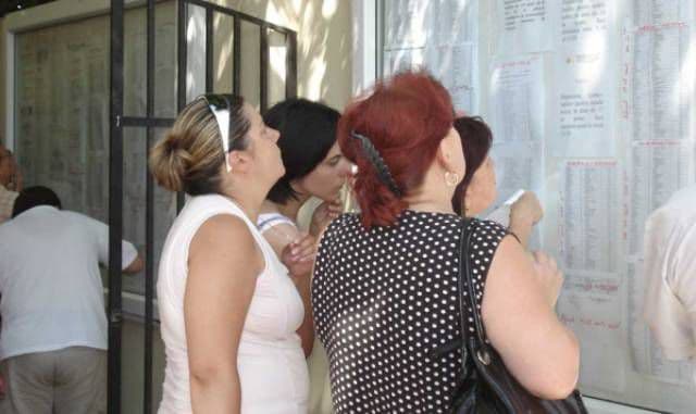 Vezi pe Dorohoi News rezultatele la definitivat 2015. Profesorii află dacă au trecut examenul