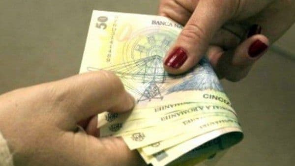 Aveți grijă cui dați bani: Înșelăciune mascată descoperită și sancționată de jandarmi