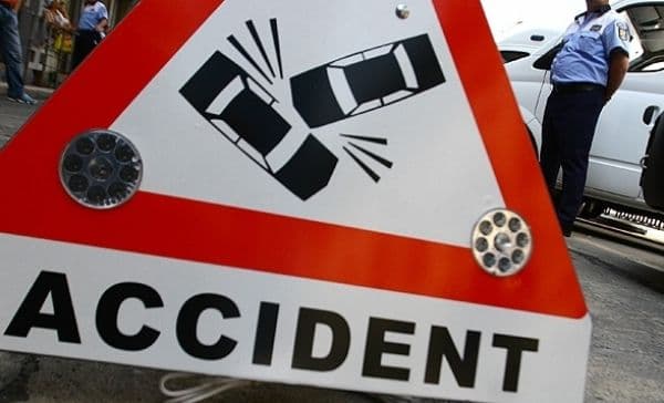 Accident grav pe drumul național Botoșani - Dorohoi! Doi minori au ajuns la spital