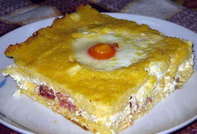Taci şi înghite