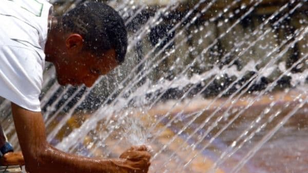 Un nou val de căldură cuprinde România. În Iran indicele de căldură a atins 73 de grade