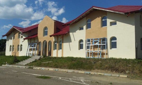 Vama Racovăț pe ultima sută de metri. Vezi când vor fi finalizate lucrările!