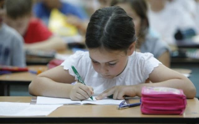 O nouă materie în programa şcolară pentru elevi. Vezi ce s-ar preda la clasă în curând