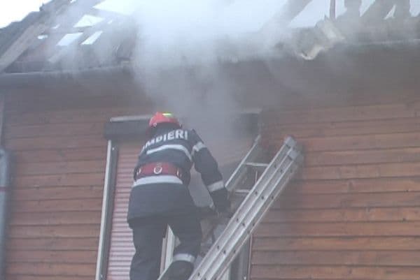 Tragic - O femeie și-a pierdut viața într-un incendiu provocat chiar de ea