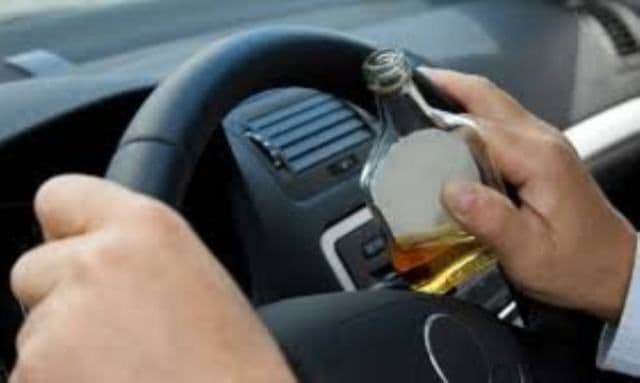 Șofer depistat băut la volan. Vezi ce alcoolemie avea!
