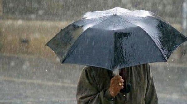 Vremea se schimbă radical în următoarele ore. Informare meteo de furtuni până marți