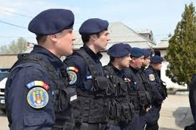 Mai mulți tineri din județul Botoșani interesați de cariera de jandarm