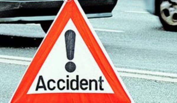 Minor rănit după o manevră riscantă a unui șofer de 19 ani