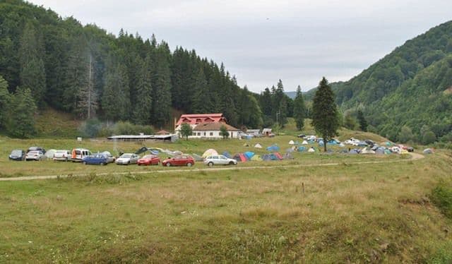 Descoperim și cucerim Masivul Piatra Craiului