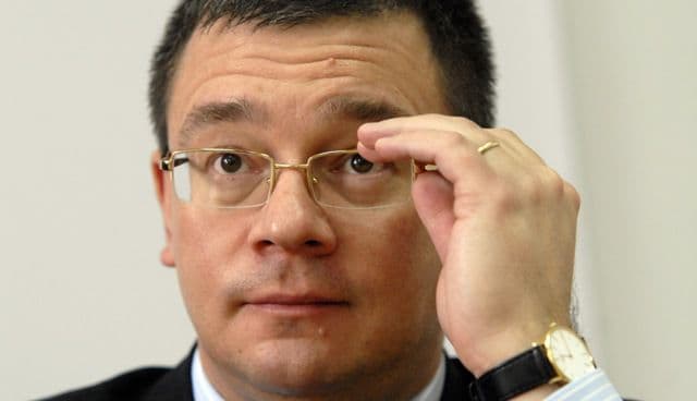 E oficial: Mihai Răzvan Ungureanu nu mai este senator