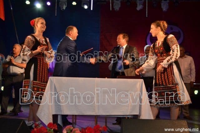 Municipiul Dorohoi s-a înfrățit cu orașul Ungheni din Republica Moldova - FOTO