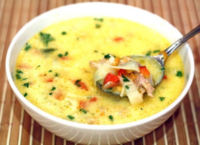 Ciorbă de pui