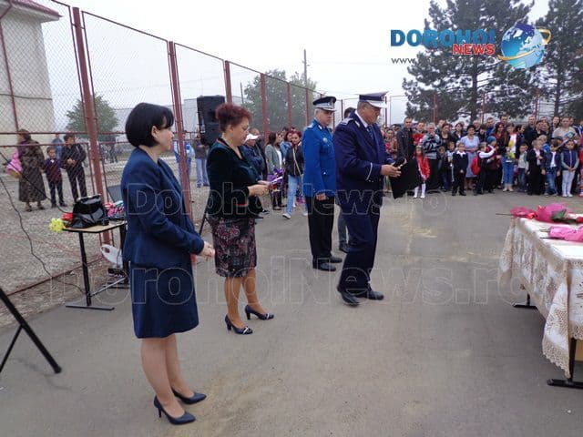  Început de an școlar cu emoții pentru cei mici și pentru cei mari la Școala Gimnazială Al. I. Cuza Dorohoi