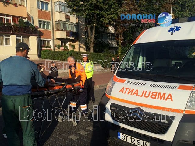 Accident deosebit de grav: Biciclist izbit în plin pe Bulevardul Victoriei din Dorohoi! - FOTO