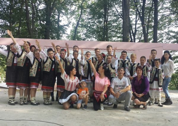 Activități antrenante organizate în cadrul Festivalului Naţional de Dans şi Muzică Populară „Cânt şi joc Moldovenesc” - FOTO