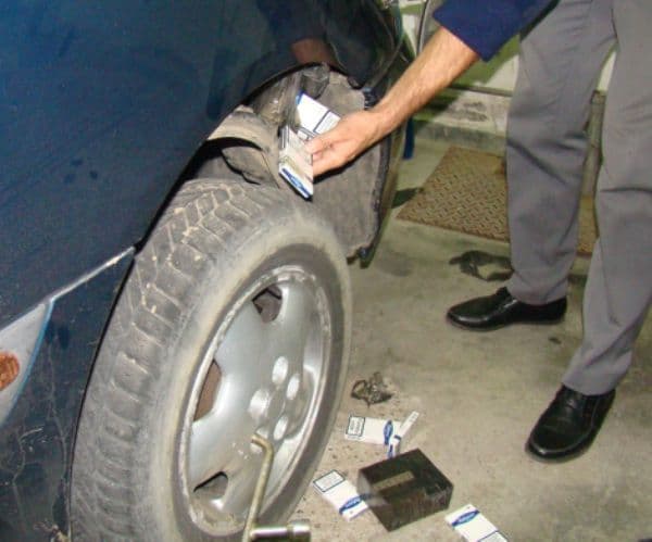 Încă o captură de țigări de contrabandă a polițiștilor de frontieră! - FOTO