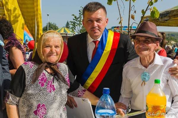 50 de ani de dragoste neîntreruptă sărbătoriți în comuna Ibănești! - FOTO