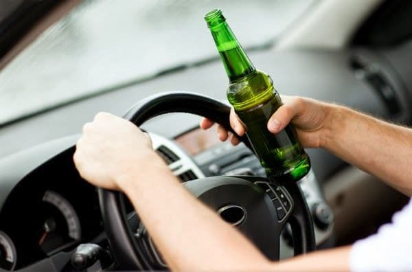 Beat și fără permis, se plimba liniștit cu mașina prin Municipiul Dorohoi!