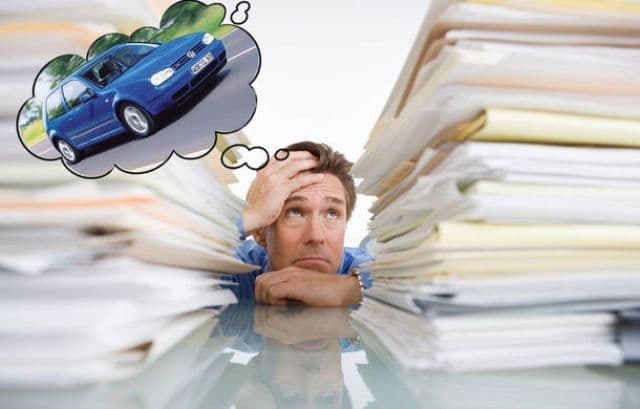 Românii ar putea plăti diferența de taxă de poluare în cazul autoturismelor Volkswagen