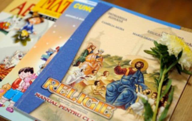 Patriarhia Română: Înscrierea la ora de Religie se face o singură dată