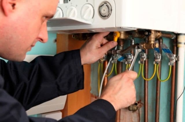 Centrale termice mai scumpe pentru români. O nouă directivă europeană a intrat în vigoare ieri