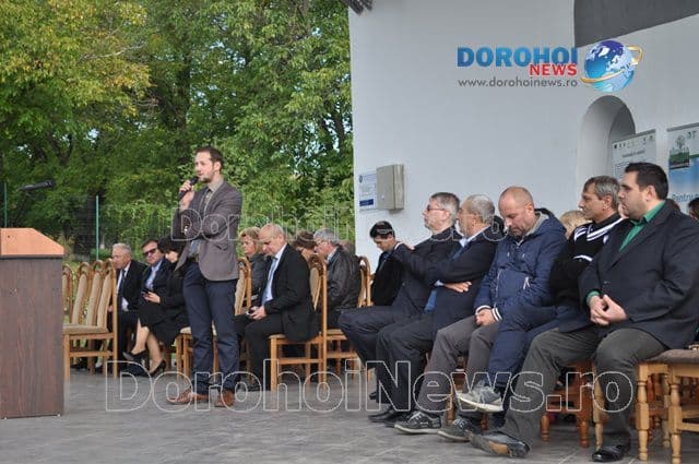 Seminar organizat pentru promovarea proiectului „ECONOMIA SOCIALĂ – UN PAS SPRE UN VIITOR MAI BUN” - VIDEO