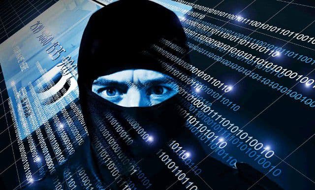 Avertisment: ești în pericol pe Facebook! Trebuie să faci setarea asta chiar acum