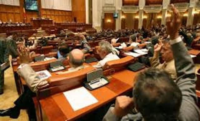  32 de parlamentari, anchetați de A.N.I. deoarece și-au angajat rudele la stat - FOTO