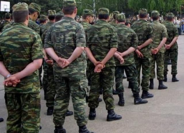 Câţi bani vor primi tinerii care devin rezervişti militari