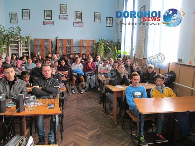 „Ziua europeană de luptă împotriva traficului de persoane” marcată la Liceul Teoretic „Anastasie Bașota” Pomîrla - FOTO