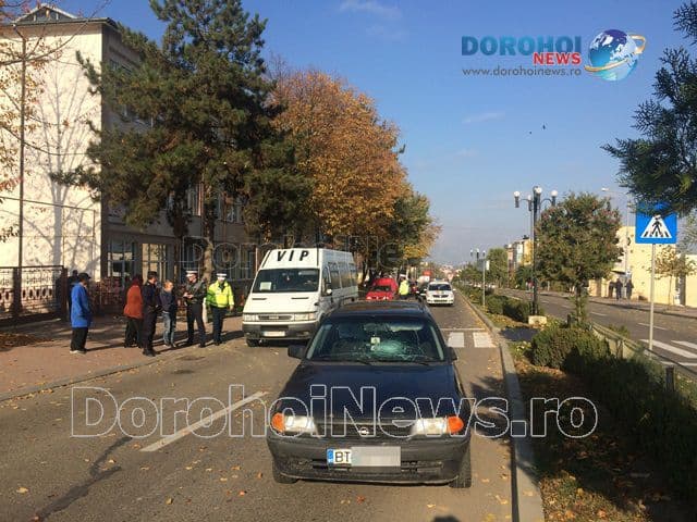 Elev al Liceului „Regina Maria” Dorohoi lovit în plin pe o trecere de pietoni de pe Bulevardul Victoriei - FOTO