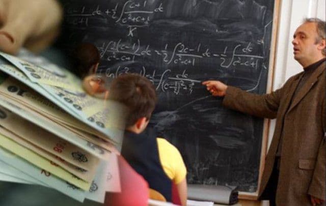 Bani pentru profesorii şi şcolile care pregătesc olimpici. Vezi cât va câştiga un cadru didactic