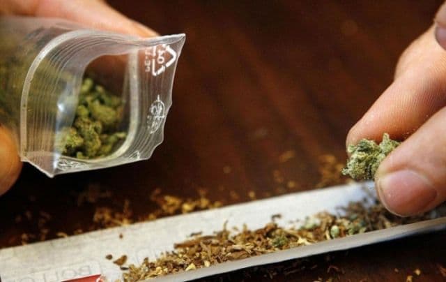 Tânăr din Dorohoi trimis în spatele gratiilor din cauza drogurilor