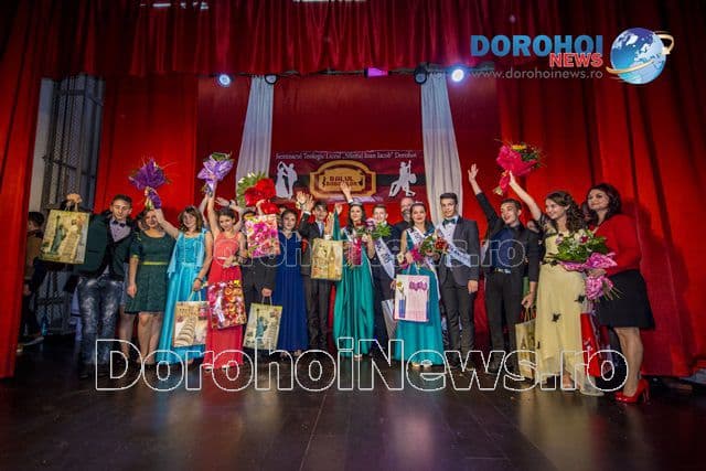 Miss și Mister Boboc 2015: Vezi câștigătorii Balului Bobocilor de la Seminarul Teologic Dorohoi - VIDEO/FOTO