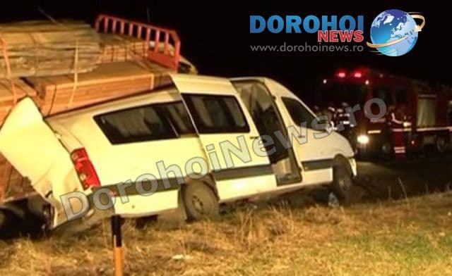 Accident teribil! Microbuzul echipei de handbal CSU Tîrgoviște implicat într-un accident: 3 sportivi au murit pe loc! - FOTO