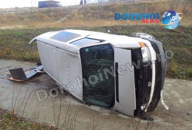 Un şofer beat criţă, două maşini avariate și doi răniţi este bilanțul a două accidente produse în această dimineață - FOTO