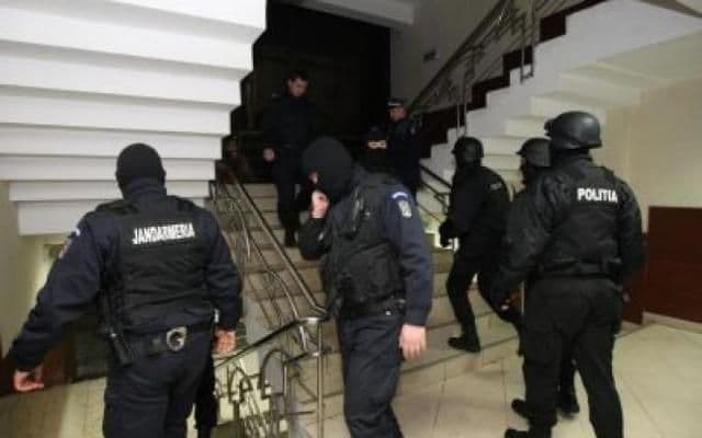 Procurorii DNA la Botoșani! Percheziţii la Tehnic Asist