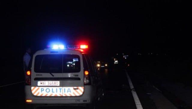 Accident la Brăești! Un șofer băut a intrat în plin în două persoane care circulau pe marginea drumului