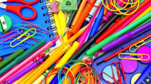 Librăriile „UNIVERS” din Dorohoi: Vezi oferta săptămânii 23 noiembrie – 29 noiembrie 2015!