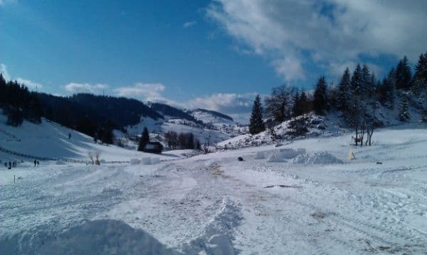 Atenționare! 10 sfaturi de la jandarmii montani pentru o vacanţă la munte în siguranţă