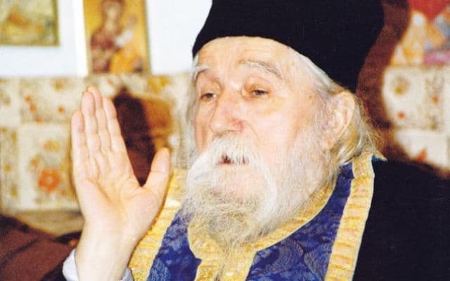 Apocalipsa părintelui Cleopa. Previziunile care îţi dau fiori