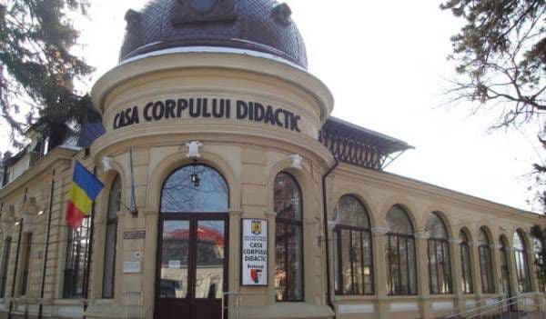 Vezi unde va avea loc deschiderea oficială a stagiului de formare pentru cunoscătorii de limba franceză