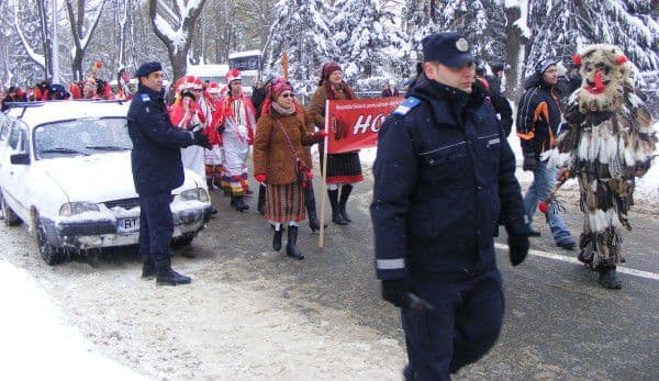 Manifestări culturale supravegheate de jandarmii botoşăneni - FOTO