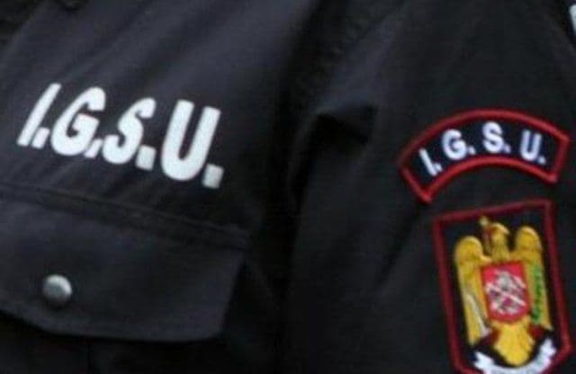 Atenţie dorohoieni! I.S.U Botoşani vă recomandă câteva sfaturi pentru Sărbători Fericite!