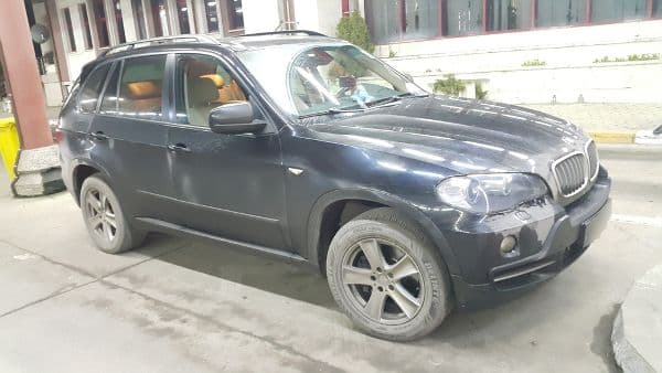 Autoturism căutat în Italia, descoperit de poliţiştii de frontieră! –  FOTO
